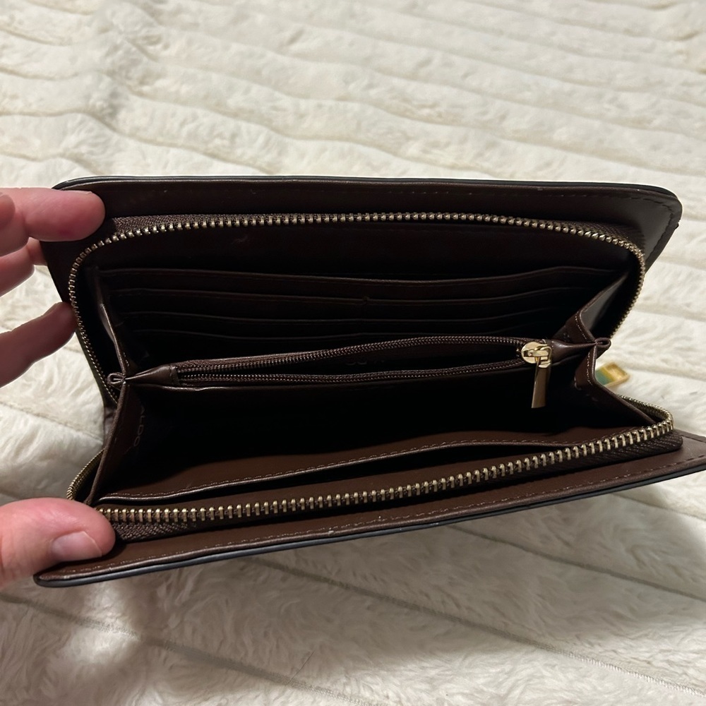 ALDO Wallet - Picture 8 of 9